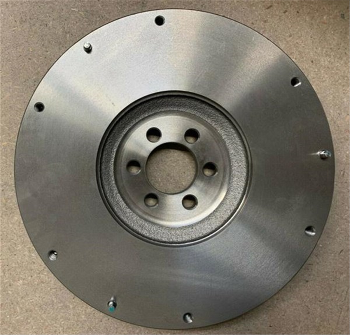 YEDEK PARÇAMOTOR VOLANI 1.4 16V H4J VOLANT MEGANE III MY 123101KA0AMAIS ORJINALMY 123101KA0A