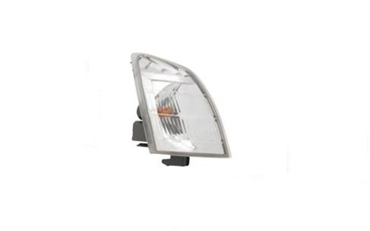 YEDEK PARÇANISSAN X-TRAIL ÖN SİNYAL SAĞ.02-07 261308H70ADE-GANIS10XT003