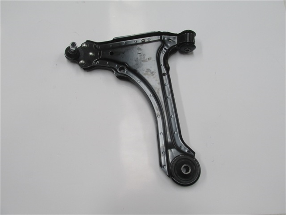 YEDEK PARÇAOpel Astra- F- Sd/Hb- 95/98 Ön Alt Tabla Sol Rotilli/Burçlu (Salıncak) 352165MEYDAN752-6102