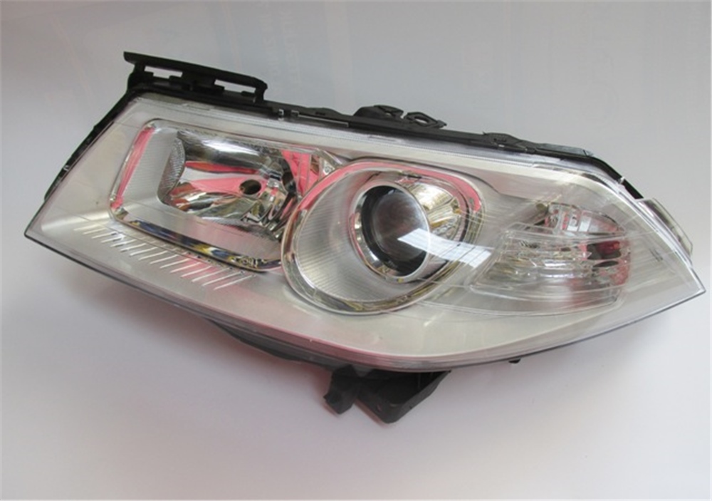 YEDEK PARÇARenault Megane- Iı- 07/09 Far Lambası Sol Elektrikli/Motorsuz/Gri 5Fiş(H7/H1)Merceklimakyajlı Ayfar 7701063218MEYDAN1444-1004