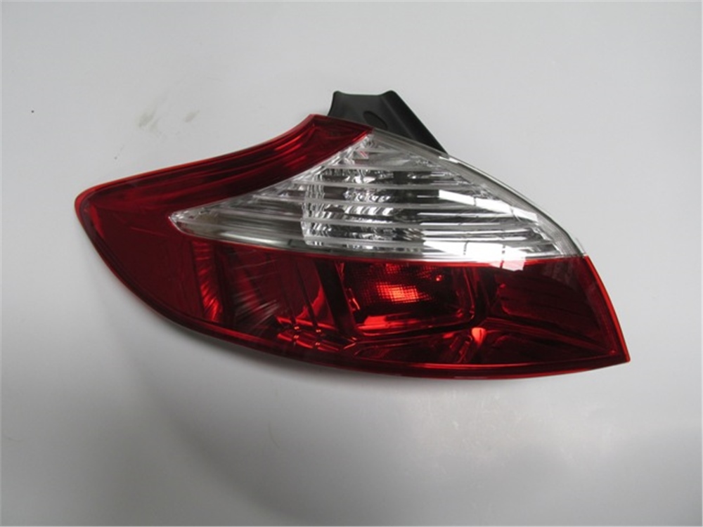 YEDEK PARÇARenault Megane- Iıı- Hb- 14/15 Dış Stop Lambası Sol Kırmızı/Beyaz 265550007RMEYDAN1448-1502