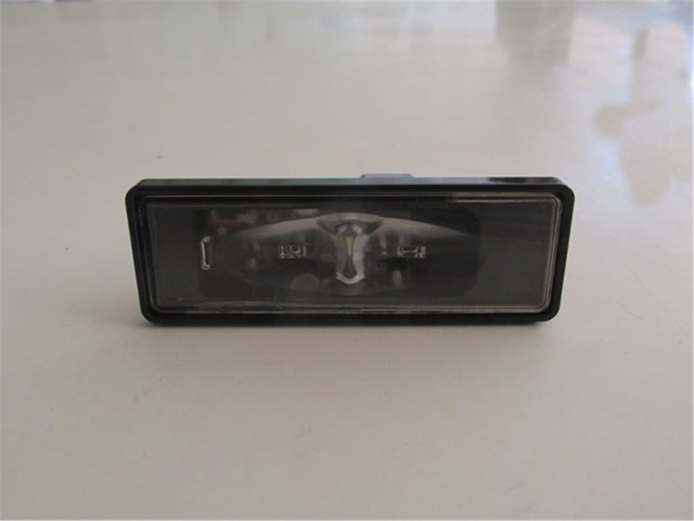 YEDEK PARÇARenault Megane- Iv- Sd- 21-> Plaka Lambası 265108990CMEYDAN1453-1400