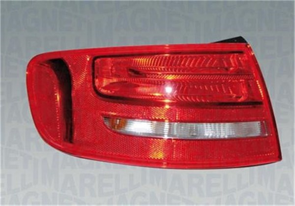 YEDEK PARÇASTOP LAMBASI SOL DIŞ A4 B8 DUYLU MARELLI 714021970701MARELLIMARELLI 714021970701