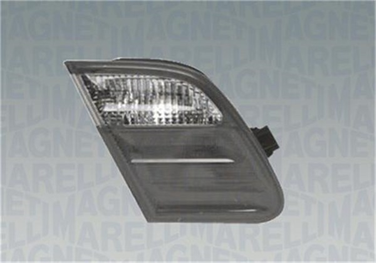 YEDEK PARÇASTOP LAMBASI SOL İÇ E CLASS RY 99 W210 DUYLU MARELLI 715010693401MARELLIMARELLI 715010693401