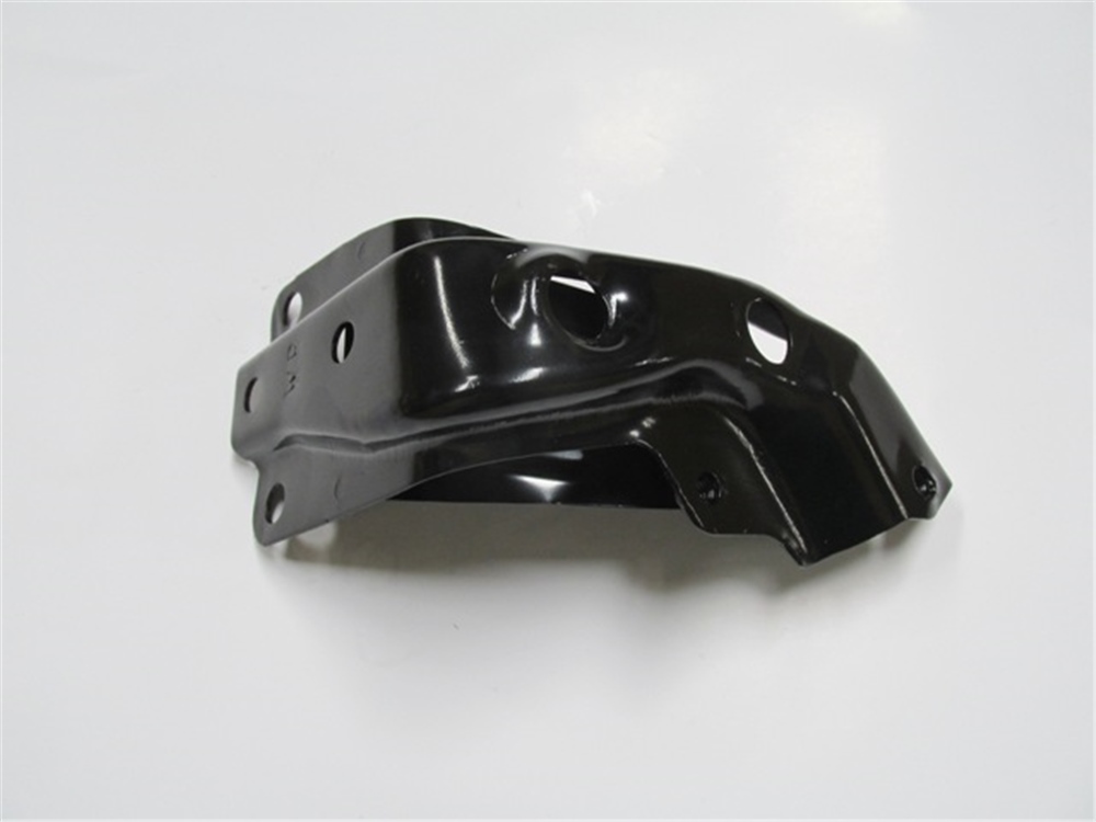 YEDEK PARÇAToyota Hılux- Pıck Up- 20/21 Ön Çamurluk İç Bağlantı Braketi Sağ 53907-Kk010MEYDAN224-2107