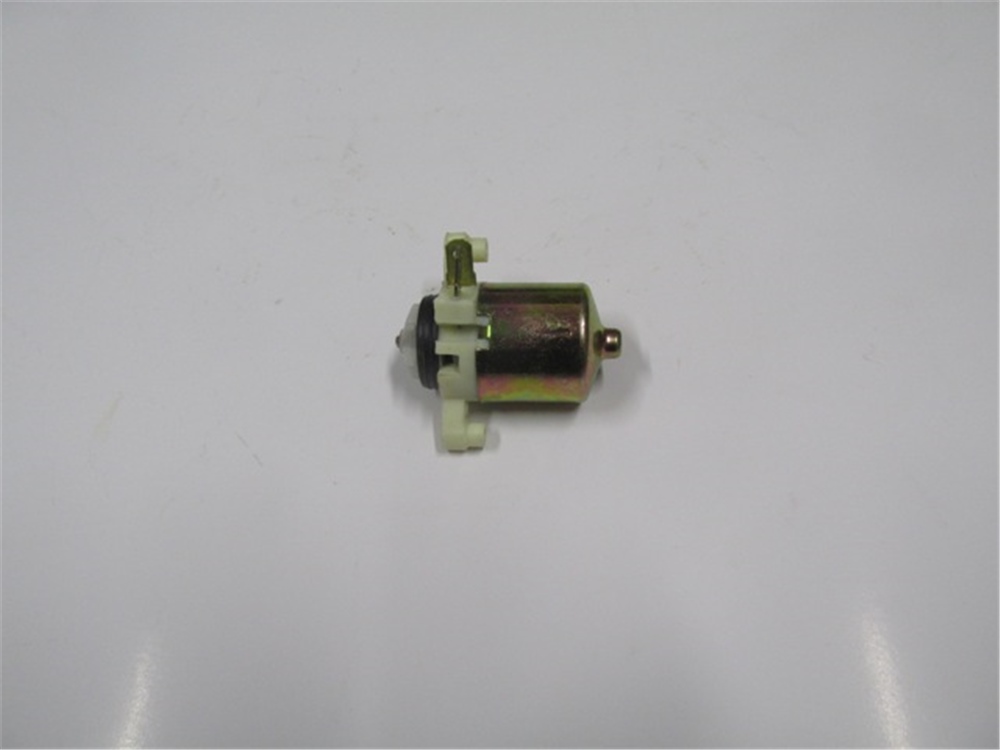 YEDEK PARÇAUnıversal Unıversal- Cam Su Bidonu Motoru 24Volt Mc327848MEYDAN000-1905