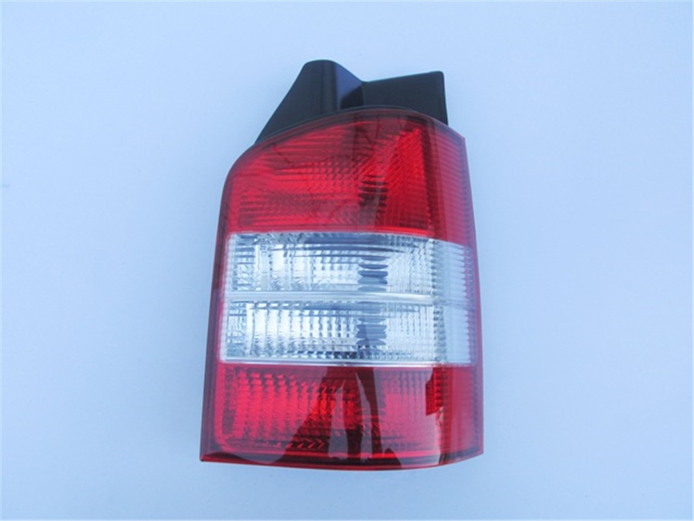 YEDEK PARÇAVolkswagen Transporter- T6- 10/14 Stop Lambası Sağ Kırmızı/Beyaz 7H5945096FMEYDAN1158-1503