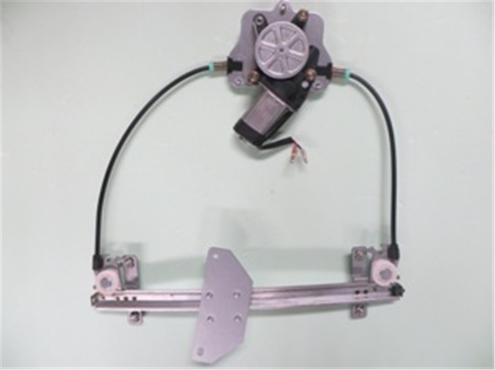 YEDEK PARÇAVolvo V40- 96/01 Arka Cam Krikosu Sağ Elektrikli/Motorlu 30802873MEYDAN1934-1935