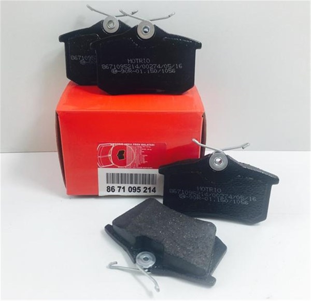 A3ARKA BALATA MEGANE II-LGN-GOLF III-IV-PASSAT III-POLO-C3-C4-P307-AUDI A3-A4 GDB823 MOTRIO 8671095214MOTRIOMOTRIO 8671095214