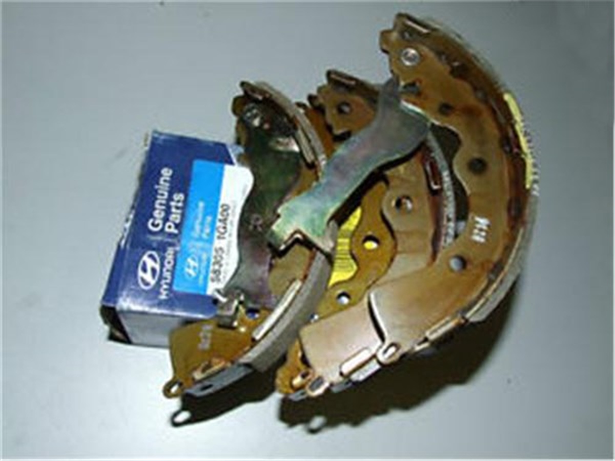 ACCENTARKA PABUÇ BALATA ACCENT ERA-ACCENT SEDAN-RIO 05 1.4GL-1.6GLS-1.5CRDİ GLS ABS SİZ G MOBIS 583051GA00MOBİSMOBIS 583051GA00