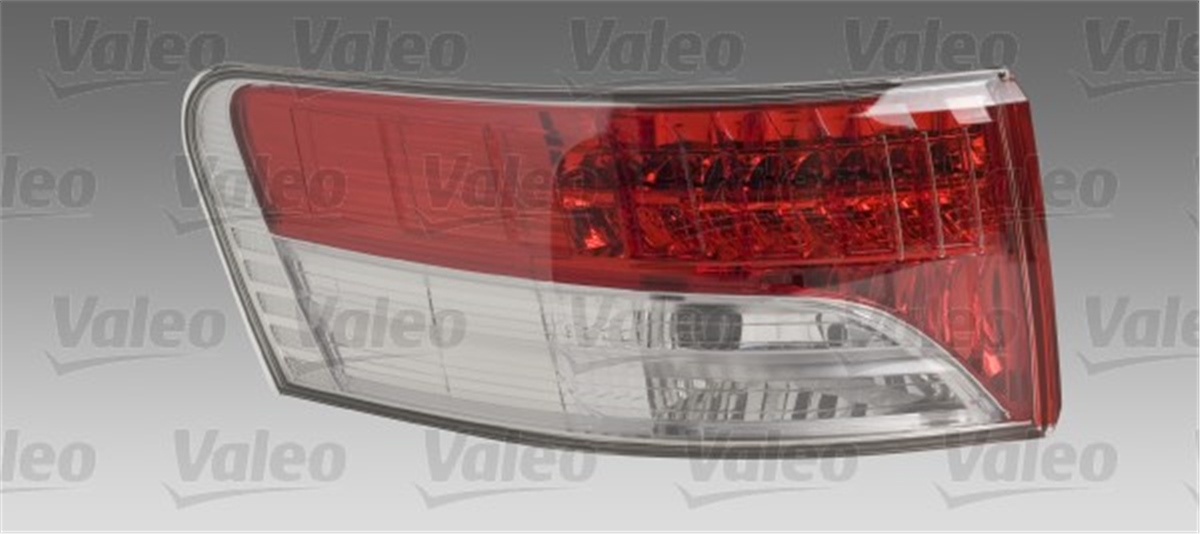 AVENSISSTOP SOL DIŞ STATION LED TOYOTA AVENSIS 2008-11- VALEO 043962VALEOVALEO 043962
