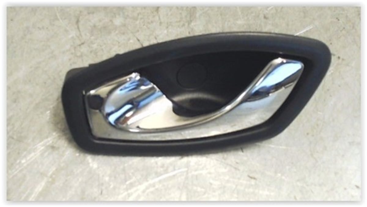 CAPTURARKA KAPI ÇEKME KOLU SOL CAPTUR-TRAFIC III-LGN III OEK 806716611ROEKOEK 806716611R