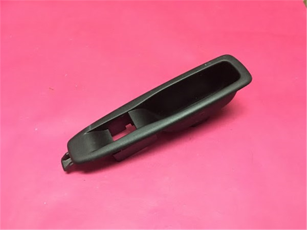 CLIOARKA KAPI İÇ TUTAMAĞI CLIO 4 OEK 829507217ROEKOEK 829507217R