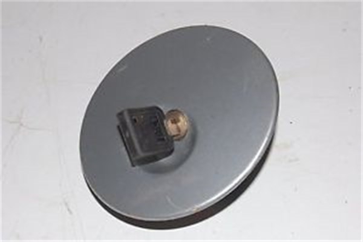 CLIOBENZİN DEPO KAPAĞI ANAHTARLI TİP CLIO OEK 7700829695OEKOEK 7700829695