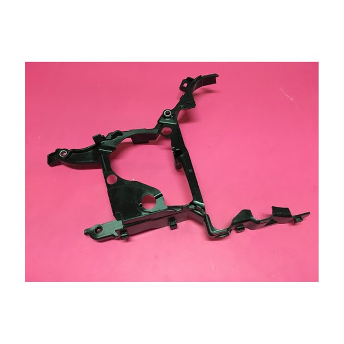 CLIOEKSANTRİK KAPAĞI CLIO V 1.5DCI OEK 135020211ROEKOEK 135020211R