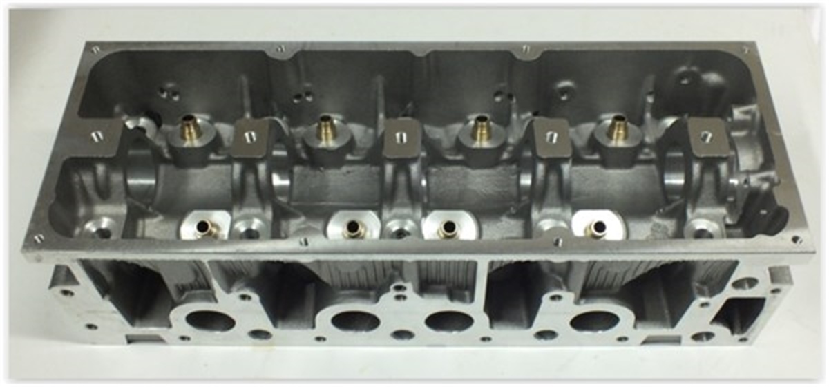 CLIOSİLİNDİR KAPAĞI YAN CLIO BBO E7J 1.4-1.6 ALİM.MANİFOLD OZGAYD CH09-010OZGAYDOZGAYD CH09-010