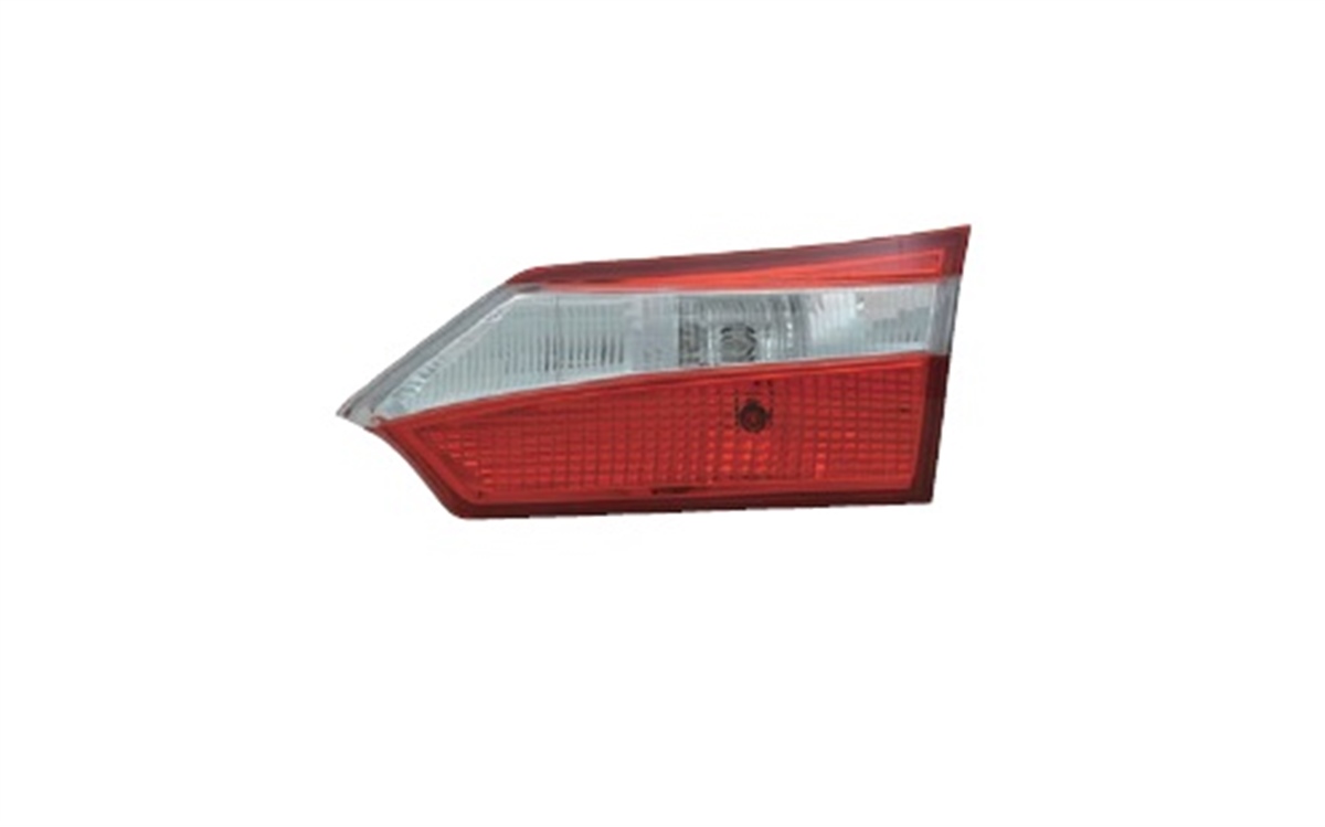 COROLLATOYOTA COROLLA ARKA STOP İÇ HALOJEN SOKETLİ SAĞ.13-15 8158102520TYCTOY10CO098