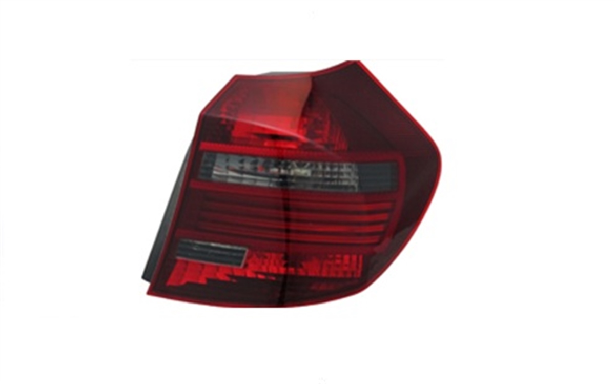 E87BMW 1 SERİSİ E87 ARKA STOP SİYAH LEDLİ HB.SAĞ.07- 63210432624TYCBMW1001005