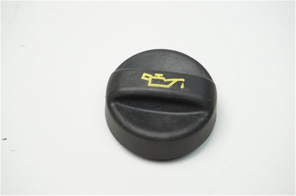 FOCUSMOTOR YAĞ KAPAĞI Y.M. P308-PARTNER-BERLINGO-C4-FOCUS 1.6 HDİ-TDCİ 14 DV6C OEK 1180.S5OEKOEK 1180.S5
