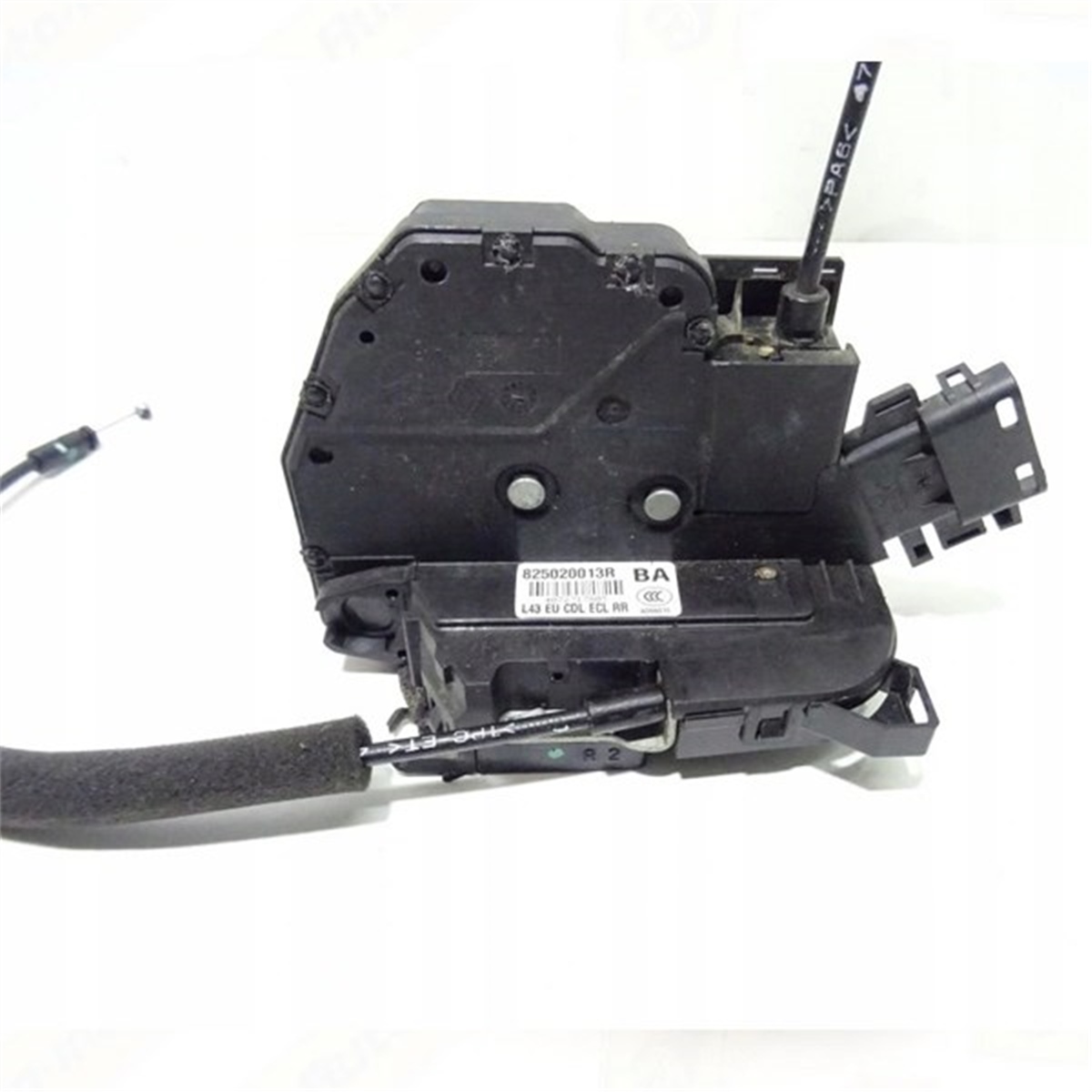 LATITUDEARKA KAPI KİLİDİ SAĞ LATITUDE OEK 825020013ROEKOEK 825020013R