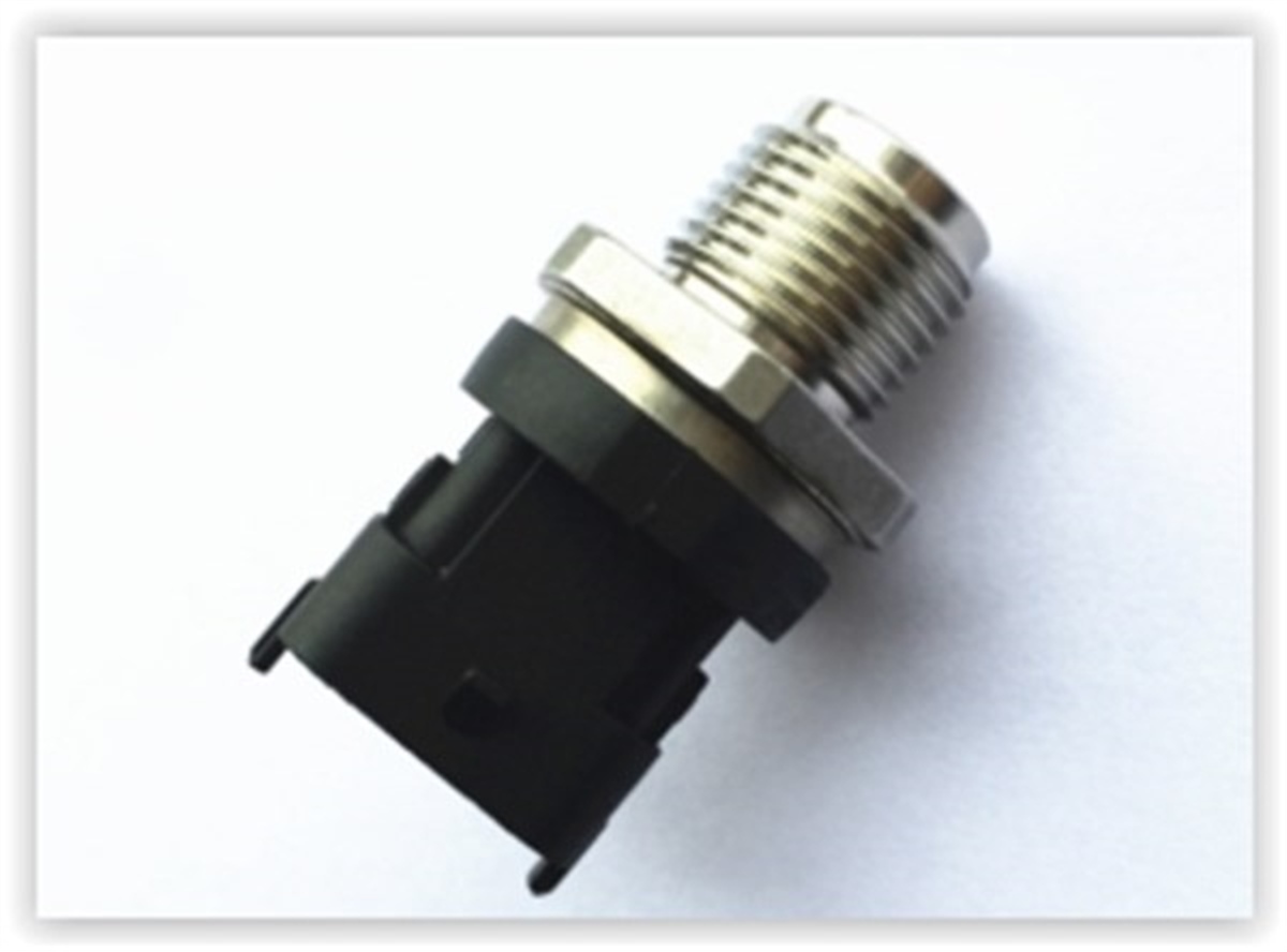 MASTERMAZOT DAĞITICI MÜŞÜRÜ BASINÇ SENSÖRÜ MASTER II 2.2-2.5DCİ-TRAFIC 1.9-2.5DCİ-LGN II 1.9-2.2DCİ OEK 7701068400OEKOEK 7701068400