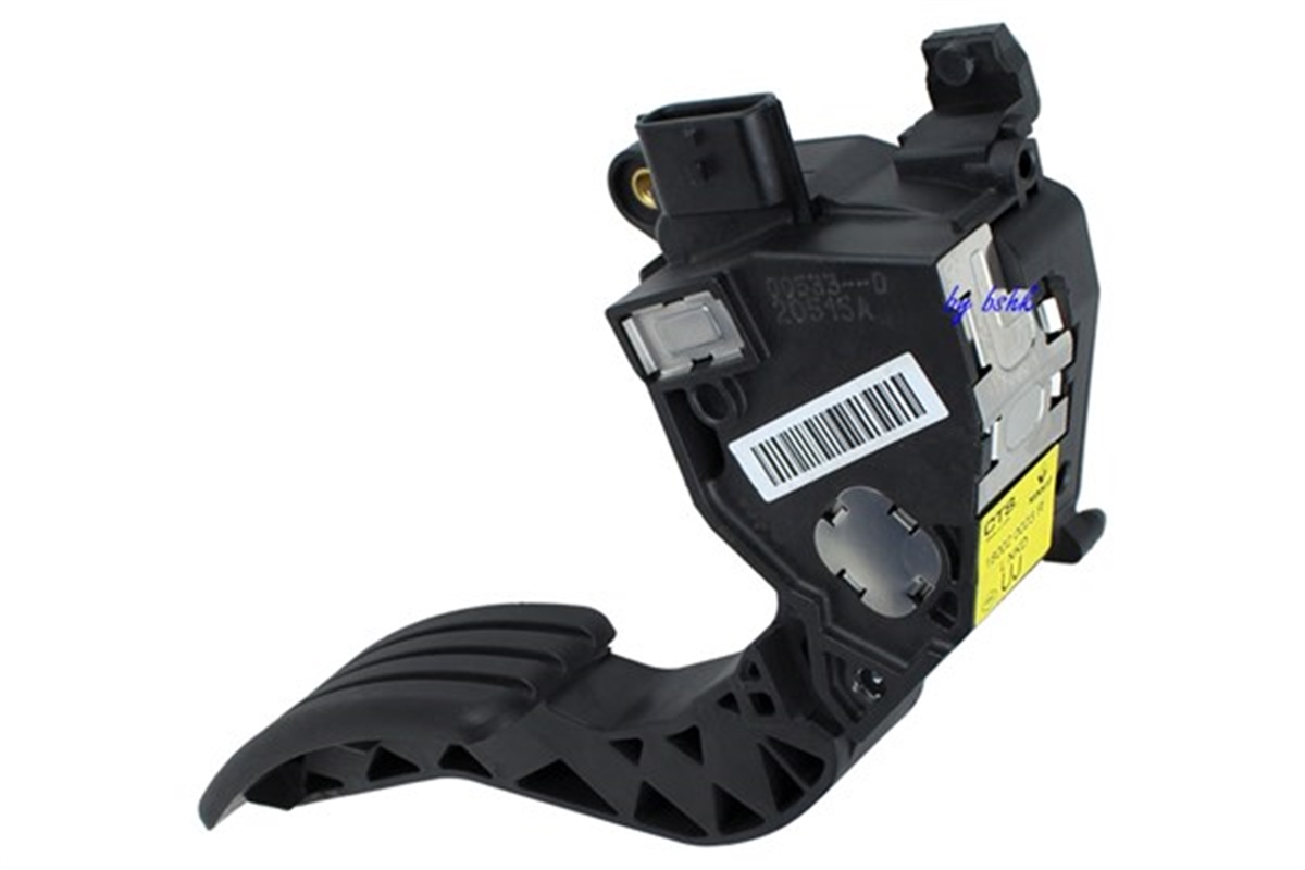 MEGANEGAZ PEDALI MEGANE III-FLUENCE OEK 180020023ROEKOEK 180020023R