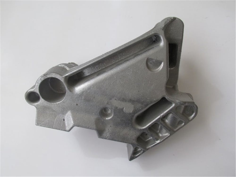 YEDEK PARÇAAudı A3- Sd/Hb/Sb- 13/16 Motor Bağlantı Braketi 2.0 Tdı (Takoz) (Alüminyum) 04L199207MEYDAN1304-7501