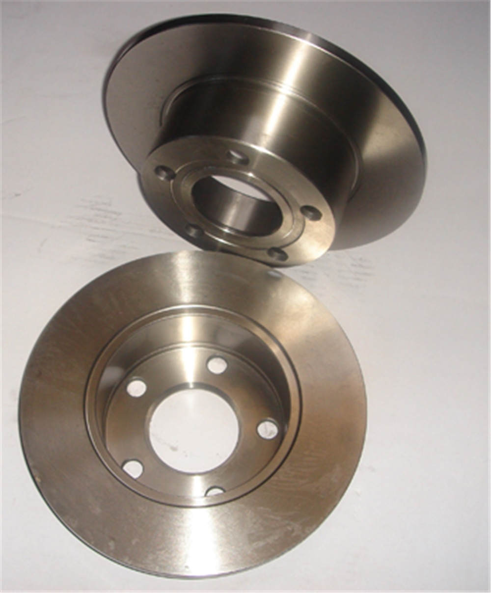 YEDEK PARÇAAudı A6- 98/01 Arka Fren Diski (Düz) (Adet) (245X10X68X64X5) 4A0615601AMEYDAN1325-6410