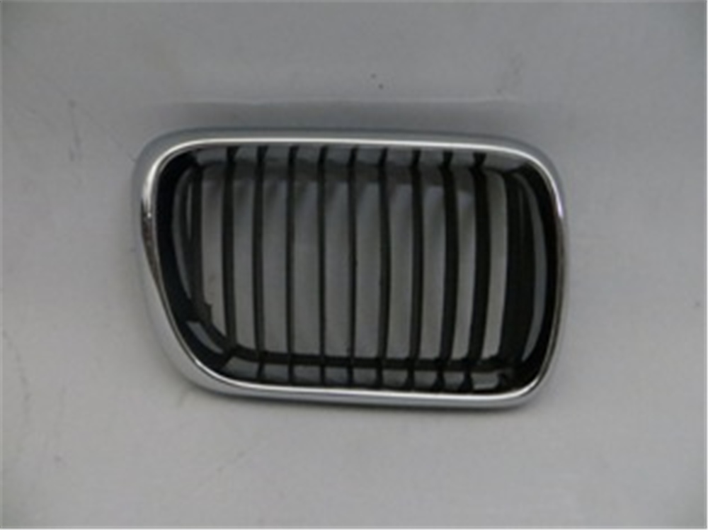 YEDEK PARÇABmw 3 Serı- E36- Sd/Coupe- 94/98 Ön Panjur Sağ Siyah/Nikelaj Çerçeveli 51138195152MEYDAN2004-2343A