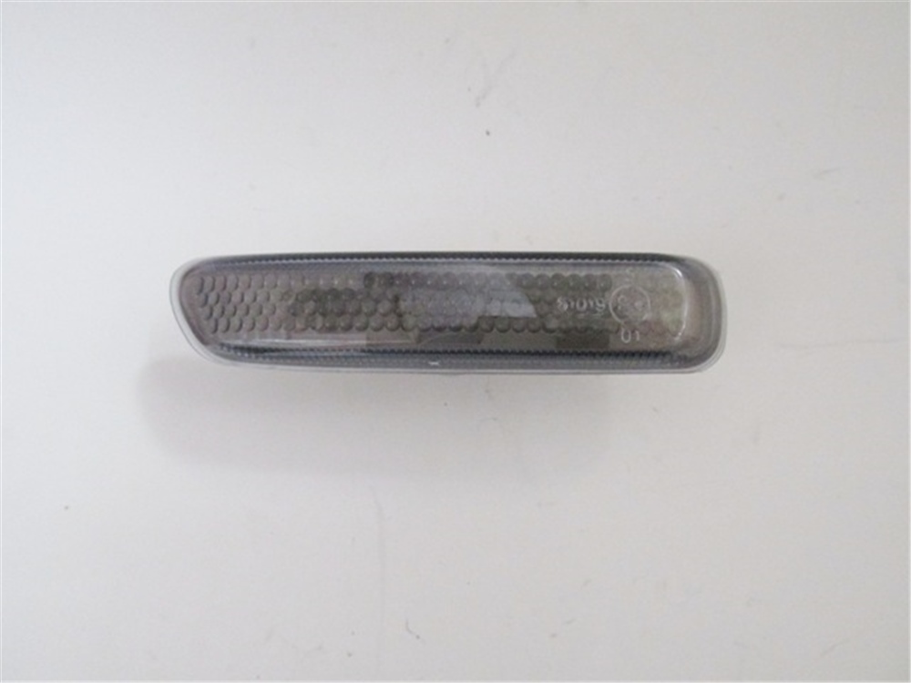 YEDEK PARÇABmw 3 Serı- E46- Sd/Coupe- 98/01 Çamurluk Sinyali Sol Füme (Dj Auto) 63132228594MEYDAN2007-1126