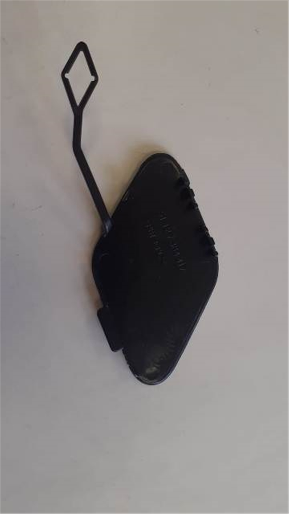 YEDEK PARÇABmw 3 Serı- F30- 15/18 Arka Tampon Çeki Demiri Kapağı (Lcı) 51127384417MEYDAN2009-2665B