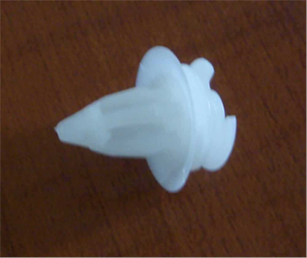 YEDEK PARÇABmw 5 Serı- E34- 88/95 Ön/Arka Kapı Döşeme Klipsi 51411944663MEYDAN2011-3770