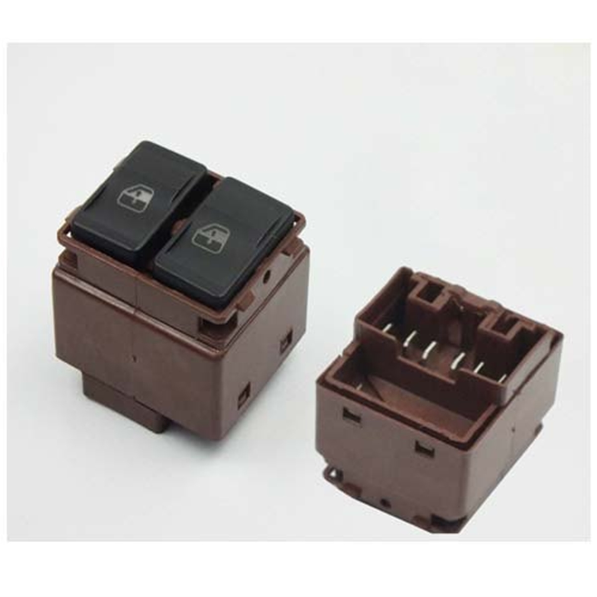 YEDEK PARÇACAM AÇMA DÜĞMESİ SOL ÇİFTLİ SLXMOTORTECMOT-ELT0231