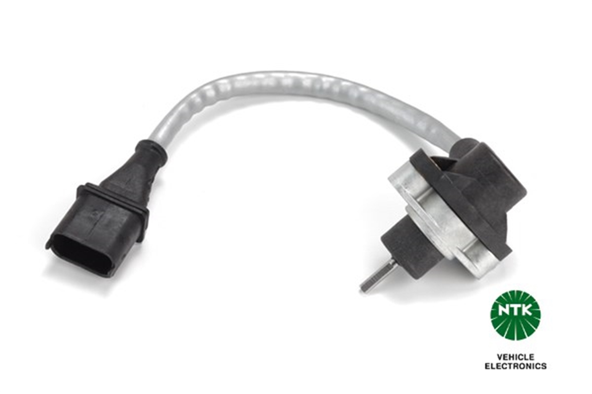 YEDEK PARÇACMC3-V104 MOTOR DEVİR VE POZİSYON SENSÖRÜ NGK 81103NGKNGK 81103