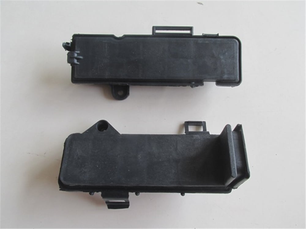 YEDEK PARÇADacıa Duster- 18/21 Polen Filtre Kapağı Sağ/Sol Set 2 Parça (Denso Tip) 272767747RMEYDAN1505-4409