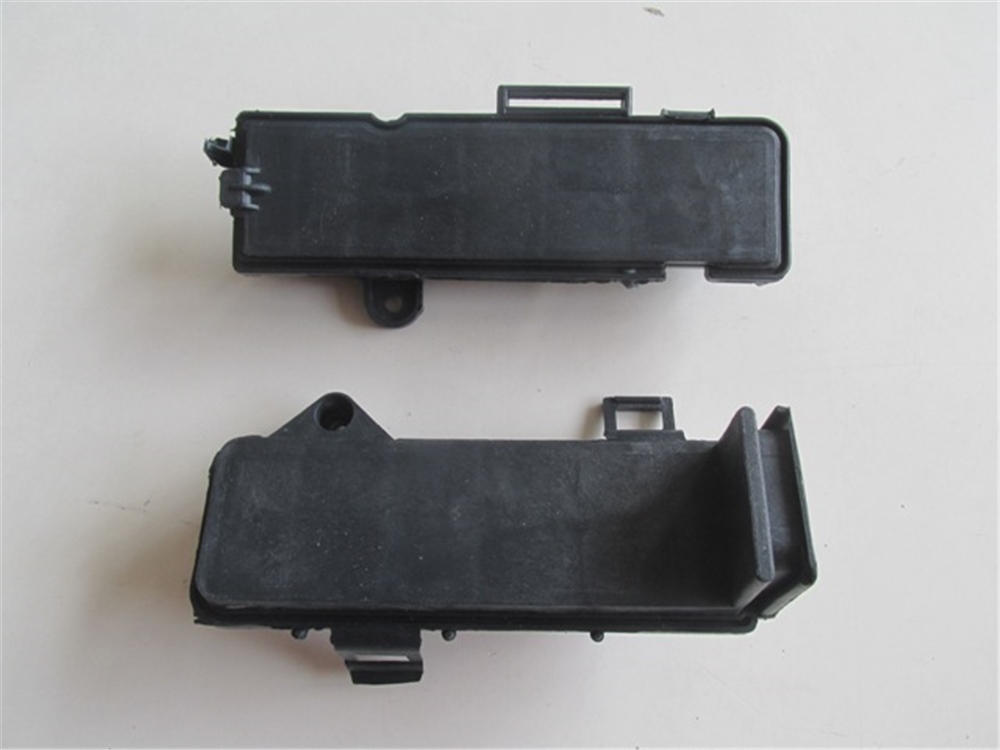 YEDEK PARÇADacıa Sandero- 13/20 Polen Filtre Kapağı Sağ/Sol Set 2 Parça (Denso Tip) 272767747RMEYDAN1514-4409