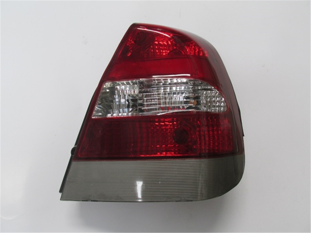 YEDEK PARÇADaewoo Nubıra- 00/02 Stop Lambası Sağ Sedan Kırmızı/Beyaz 96272032MEYDAN010-1501