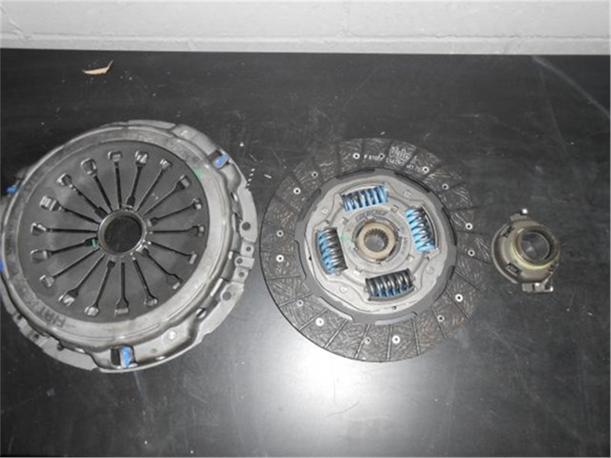 YEDEK PARÇADEBRIYAJ SETİ DUCATO-BOXER-JUMPER 2.8 JTD-2.8 TDI 07-99 8140-43S-MEK-MG5T PSA 2052.Y2PSAPSA 2052.Y2