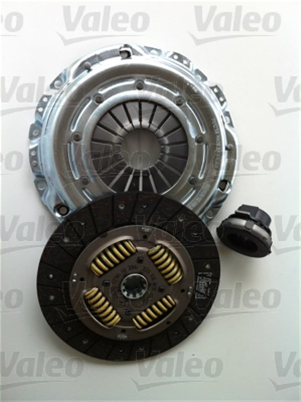 YEDEK PARÇADEBRIYAJ SETİ VOLANLI BMW3 E90-E36 323-324-325-327-BMW 5 E28-E34 524-525 83-99 VALEO 835004VALEOVALEO 835004
