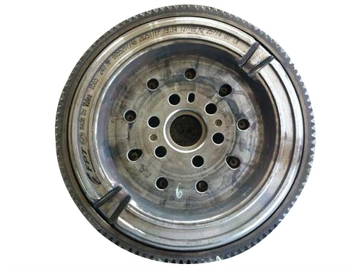 YEDEK PARÇADEBRIYAJ VOLANI LINEA-DOBLO-COMBO-GRANDE PUNTO 1.6 DMTJ 08 VALEO 836037VALEOVALEO 836037