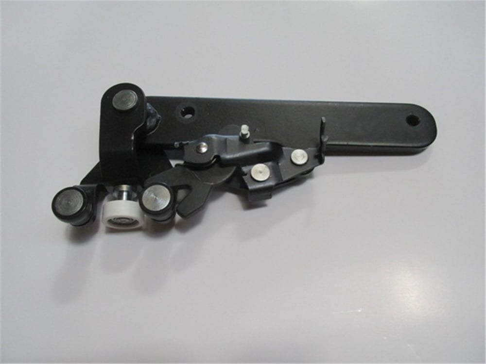 YEDEK PARÇAFıat Doblo- 15/21 Sürgülü Kapı Alt Ray Bağlantısı Sağ 52062453MEYDAN1874-2925A