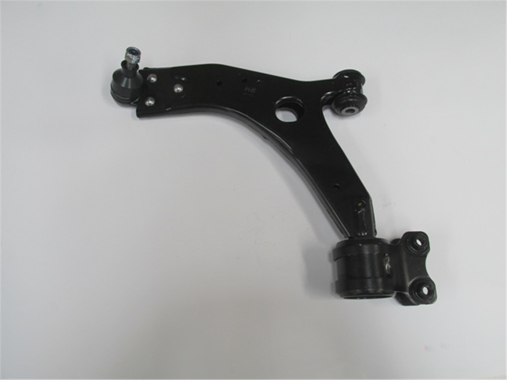 YEDEK PARÇAFord Focus- Sd/Hb- 08/11 Ön Alt Tabla Sol (Burçlu/Rotilli/Takozlu) (18Mm) (Salıncak) 1328381MEYDAN829-6102
