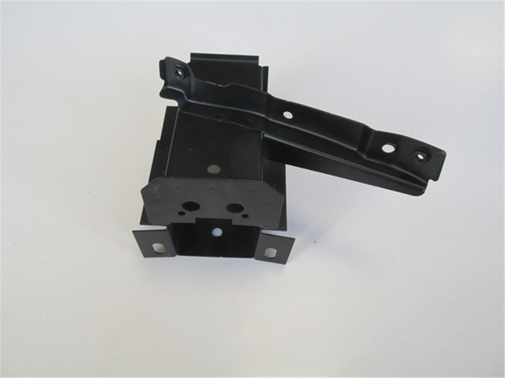 YEDEK PARÇAHonda Cıvıc- Sd/Hb- 96/98 Ön Şasi Uç Demiri Sağ (Tampon Braketli) 71150-S04-G00ZzMEYDAN405-2031A