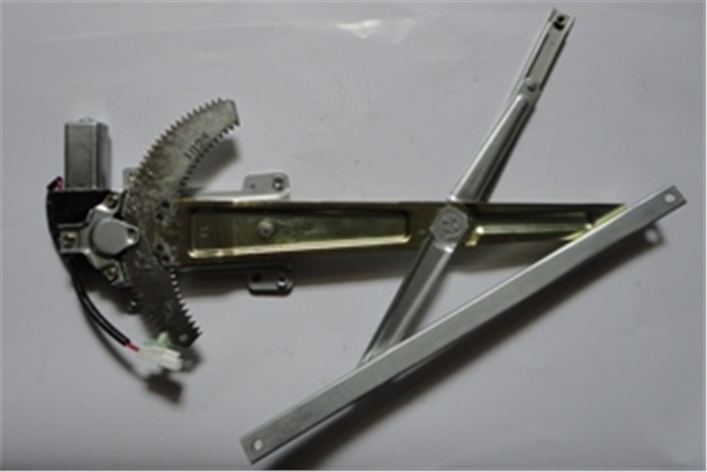 YEDEK PARÇAHyundaı Matrıx- 06/08 Ön Cam Krikosu Sağ Elektrikli/Motorlu 2Fişli 98820-17100MEYDAN583-1933