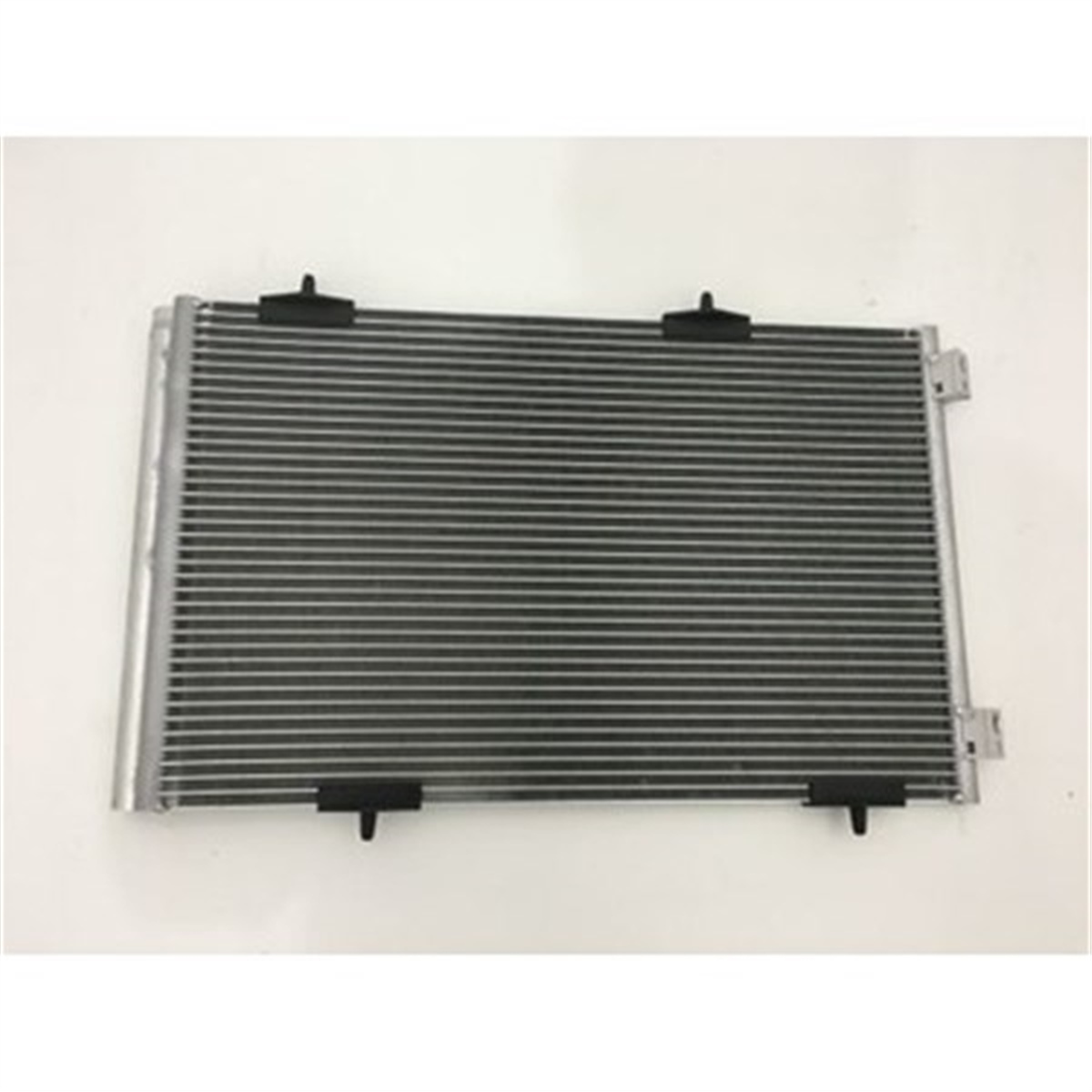 YEDEK PARÇAKLİMA KONDENSERİ 301 587X367X16 OTO.-MEK. ORIS CPE301ORISORIS CPE301