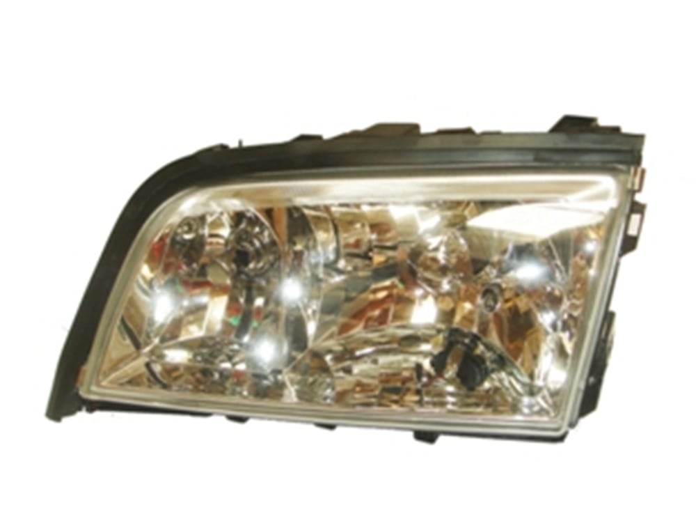 YEDEK PARÇAMercedes C Class- W202- 93/99 Far Lambası Sağ Kristal 6 Fişli Manuel 2028201561MEYDAN2141-1003