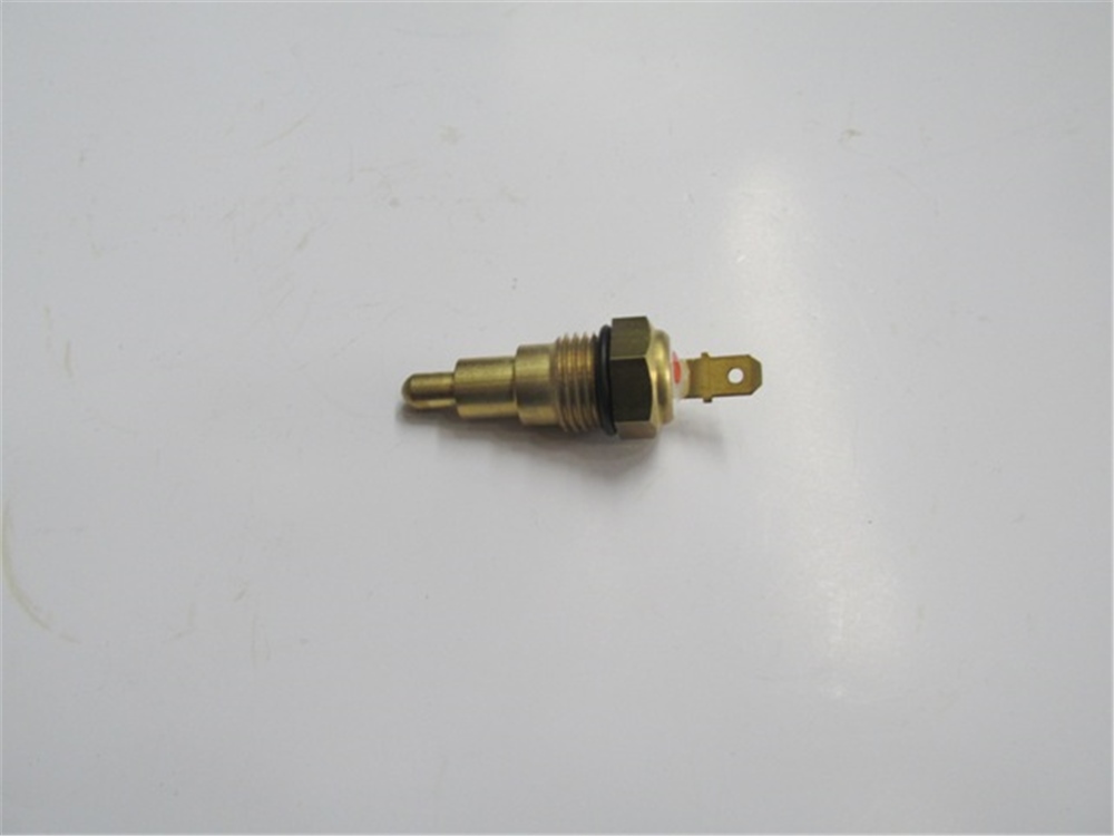YEDEK PARÇAMıtsubıshı Galant- 88/91 Fan Müşürü Tek Uçlu (4G13/15) Orj.No:Mb007639 (Exp) Mb007639MEYDAN112-4803