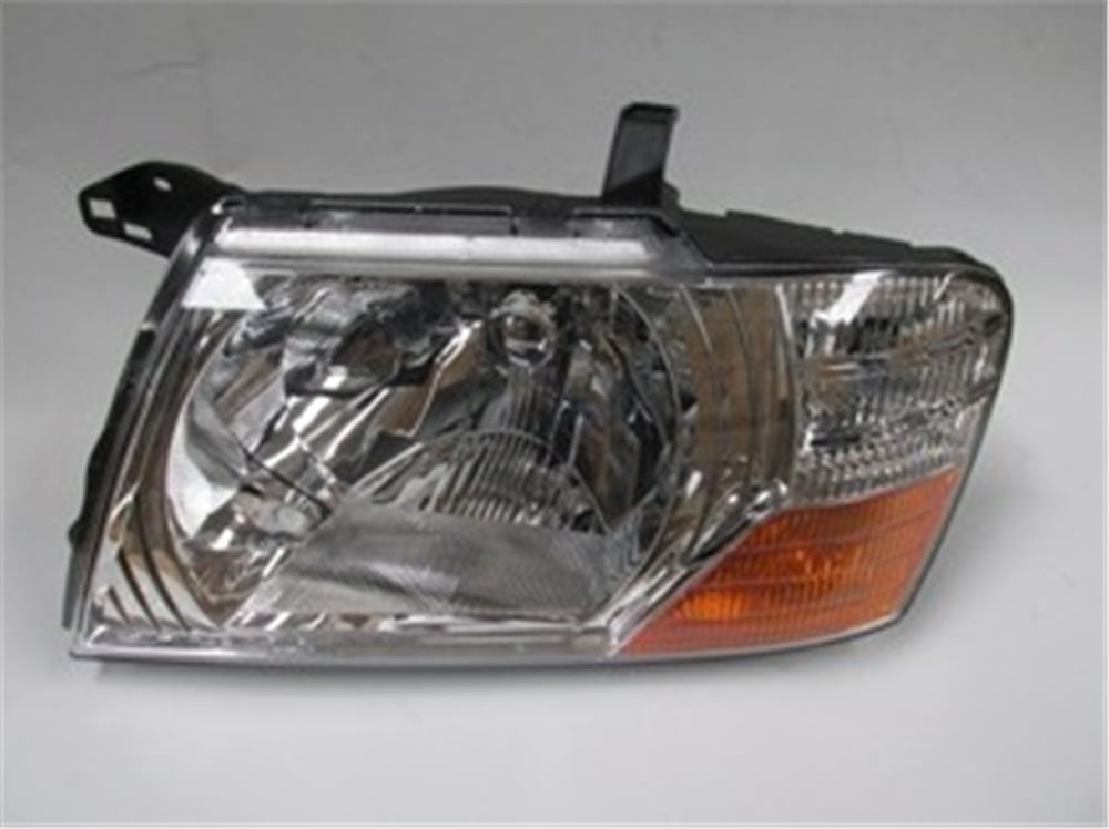 YEDEK PARÇAMıtsubıshı Pajero- 04/06 Far Lambası Sol Manuel Beyaz Tip Sarı/Beyaz Sinyalli Mn133753MEYDAN157-1004