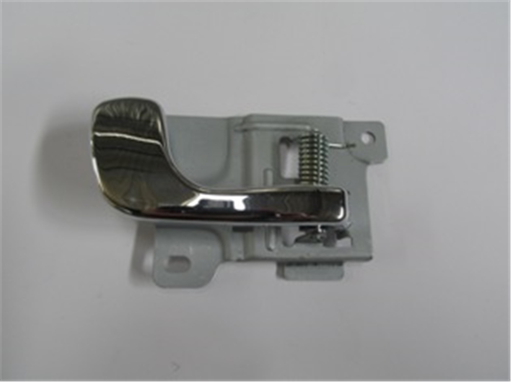 YEDEK PARÇAMıtsubıshı Pajero- 92/97 Ön Kapı İç Açma Kolu Sağ Siyah (Elceği Nikelajlı) Mb669170MEYDAN155-3013