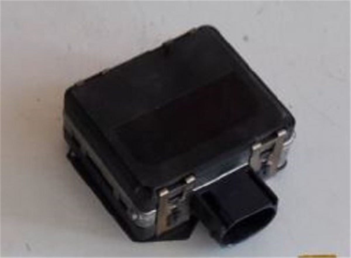 YEDEK PARÇAÖN TAMPON RADAR BEYNİ KALEOS II OEK 284384831ROEKOEK 284384831R